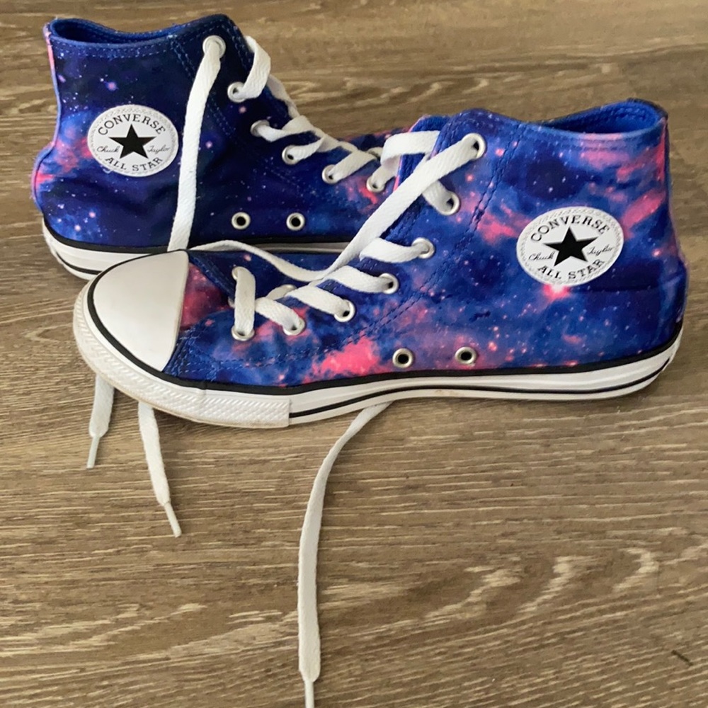 Converse galaxy print shoes